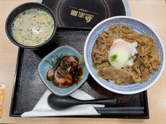 玉子牛肉饭-吉野家(上海美罗城店)