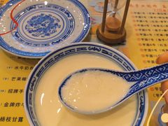 -广信牛奶甜品世家(台东店)