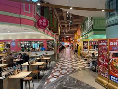 -大食代美食广场(上海中心店)