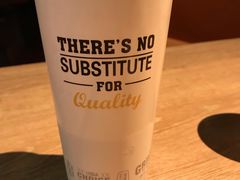 可乐畅饮-The Habit Burger Grill 哈比特汉堡(复兴soho店)