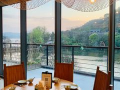 -芳草地度假酒店·野炉中餐厅