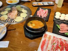 大酱汤-·缸桶屋·韩式牛肋条自助烤肉(西湖D11店)