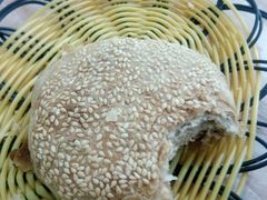 -房先生羊汤烧烤小酒馆