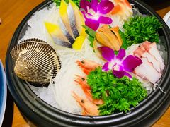 -青瓦餐厅·生鱼片·韩园烤肉(西塔店)