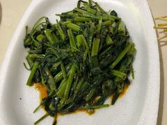 -纽顿熟食中心
