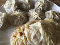 薄皮包子-百年吾吾子手抓肉羊羔肉(山西巷店)