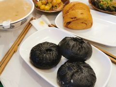 -李与白包子铺(桐梓林店)