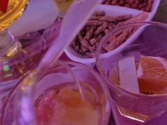 -UP嘻哈酒吧(粉巢店)