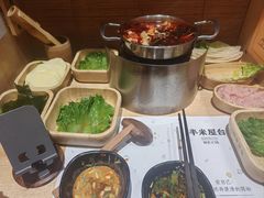 -独食火锅·半米屋台(直营总店)