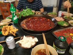 -岗上渣渣老火锅(两路口店)