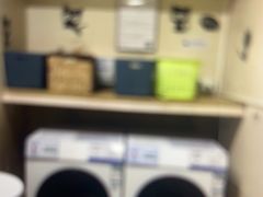 -卡罗酒店(东门晒布地铁站店)