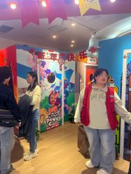 -斯坦熊亲子密室(富力广场店)