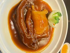 鲍汁花胶扣鹅掌-杭州西子湖四季酒店·金沙厅