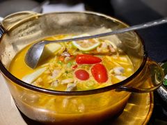 堂灼酸汁辣田鸡-味界·精致赣菜(招商花园城店)
