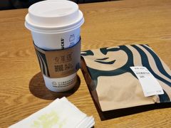 -星巴克(深圳北站B5检票口)