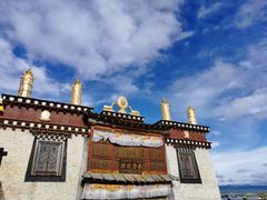 -噶丹松赞林寺