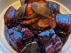 黑松露鲍鱼红烧肉-粤界(望京金辉店)