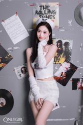 -onlygirl摄影美学馆高端定制(江滩店)