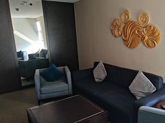 -青岛海尔洲际酒店