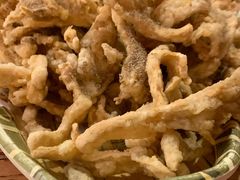 干炸鲜蘑-關東雪东北菜(中庚漫游城店)