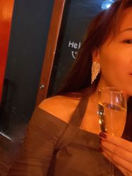 -芮娅时光半永久纹眉·美甲美睫·皮肤管理