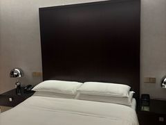 -上海龙之梦万丽酒店