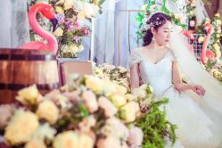 -艾米婚纱&婚礼策划