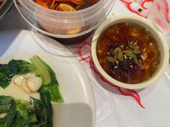 -肥肥虾庄·金牌油焖大虾(汉口城市广场店)