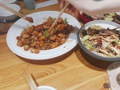 -肘子酥·天津菜·特色捞面(德云社店)