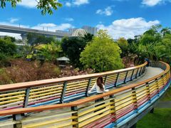 -茅草房·河畔园林火锅