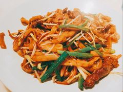 干炒牛河-港丽餐厅(高德置地店)