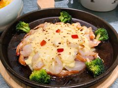 堂烹蒜蓉芝士虾-雀蓝川菜(奥体广场店)