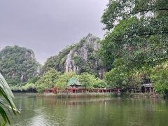 -星湖旅游景区七星岩