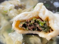 荠菜鲜肉包-津门张记包子铺(华昌道店)
