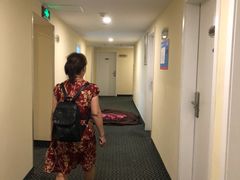 -全季酒店(重庆李子坝牛角沱地铁站店)