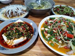 -将就吃农家特色土菜馆