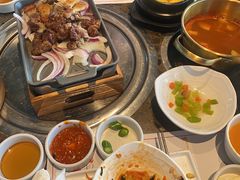 -肉加韩国料理·烤肉(金茂湾店)
