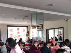 大堂-北京龙庆四季香农家饭庄·灶台鱼·碳烤虹鳟鱼(龙庆峡店)