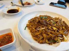 干炒牛河-粤珍轩.创始店.始于2001(含光门店)