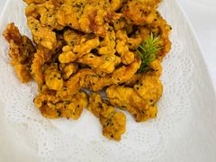 -品海楼·大连海胆锅贴馆(东港店)