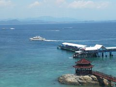 -蜈支洲岛珊瑚酒店临海阁中餐厅