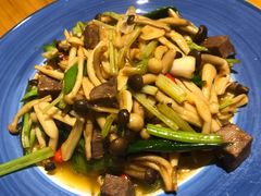 -莲香西域·正宗新疆菜(龙华店)