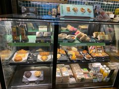 面包甜点陈列柜-星巴克(北京太平桥大街店)