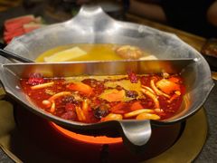 -湊湊火锅·茶憩(杭州湖滨银泰in77店)