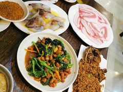 -韩风烤牛肉冷面店