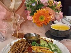 -伯顿西餐厅(厚街香榭丽店)