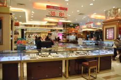 门面-周大生CHOW TAI SENG(成山路巴黎春天店)