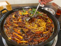 -鸿顺老铁锅美蛙鱼府(解放碑店)
