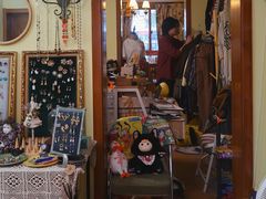 -Oolong乌龙茶古着店