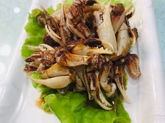 -六和聚传统烤鸭.天津菜(和平店)